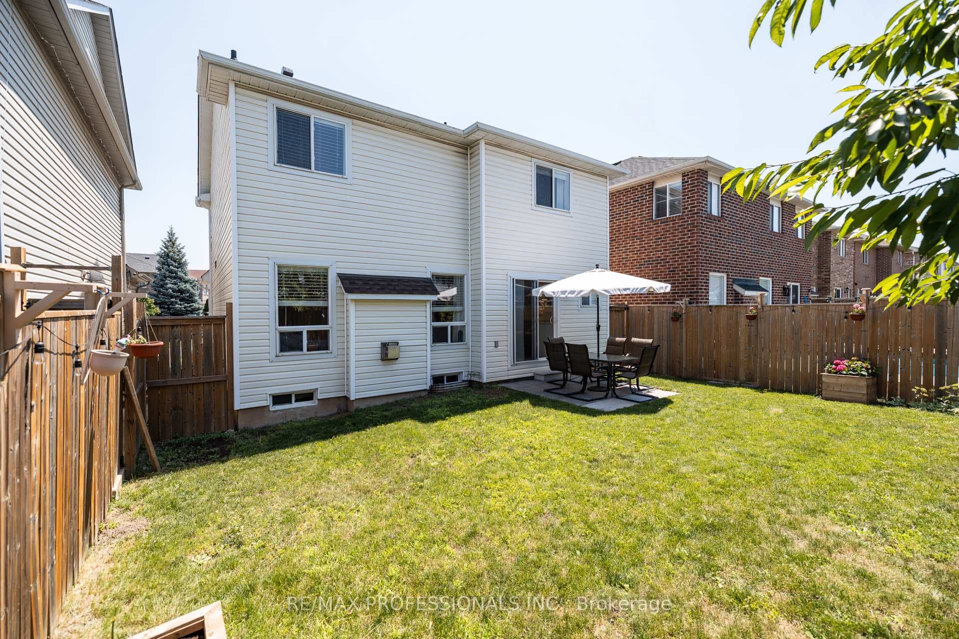 1245 Newell Street photo 30