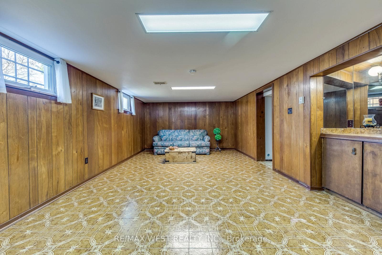66 Prince Charles Drive photo 27