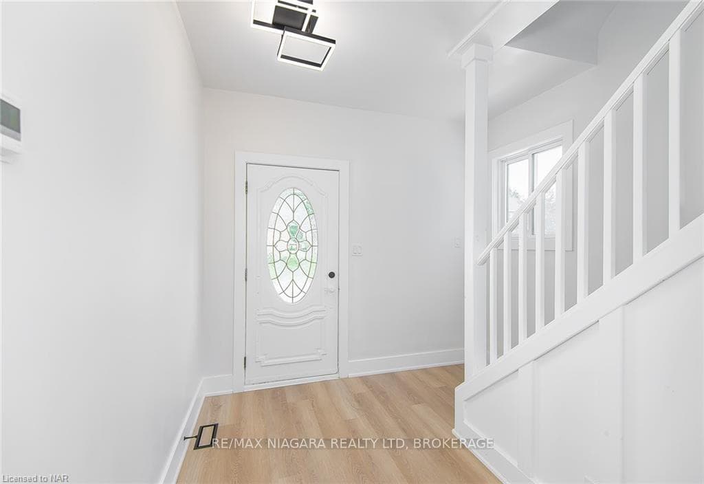79 DOROTHY Street photo 11