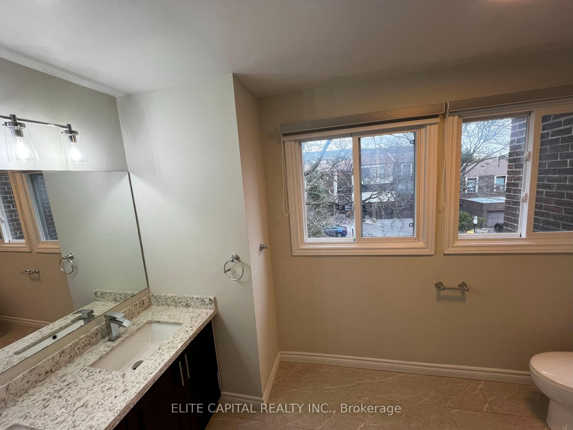 9 Lofty Hill Way photo 11