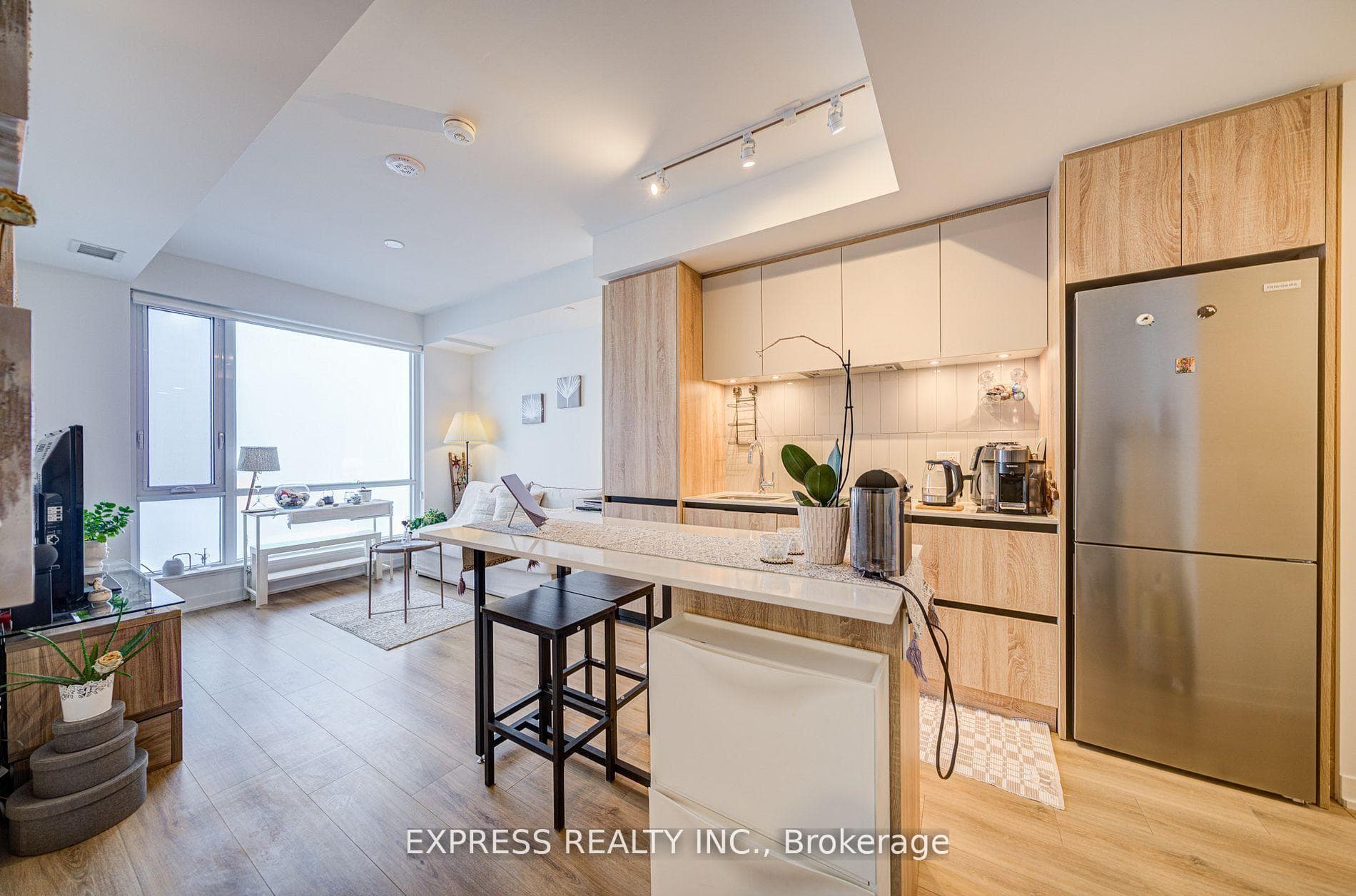 7950 Bathurst Street Unit 2012 photo 11