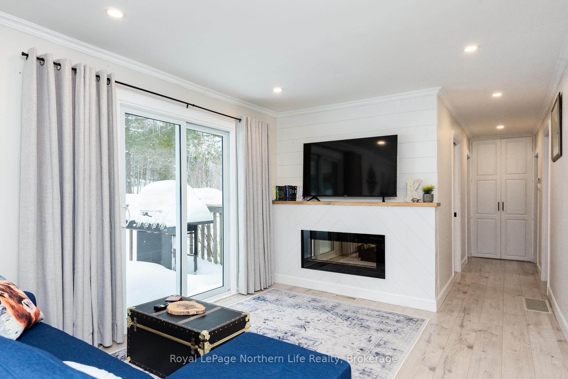 822 Homestead Road photo 23
