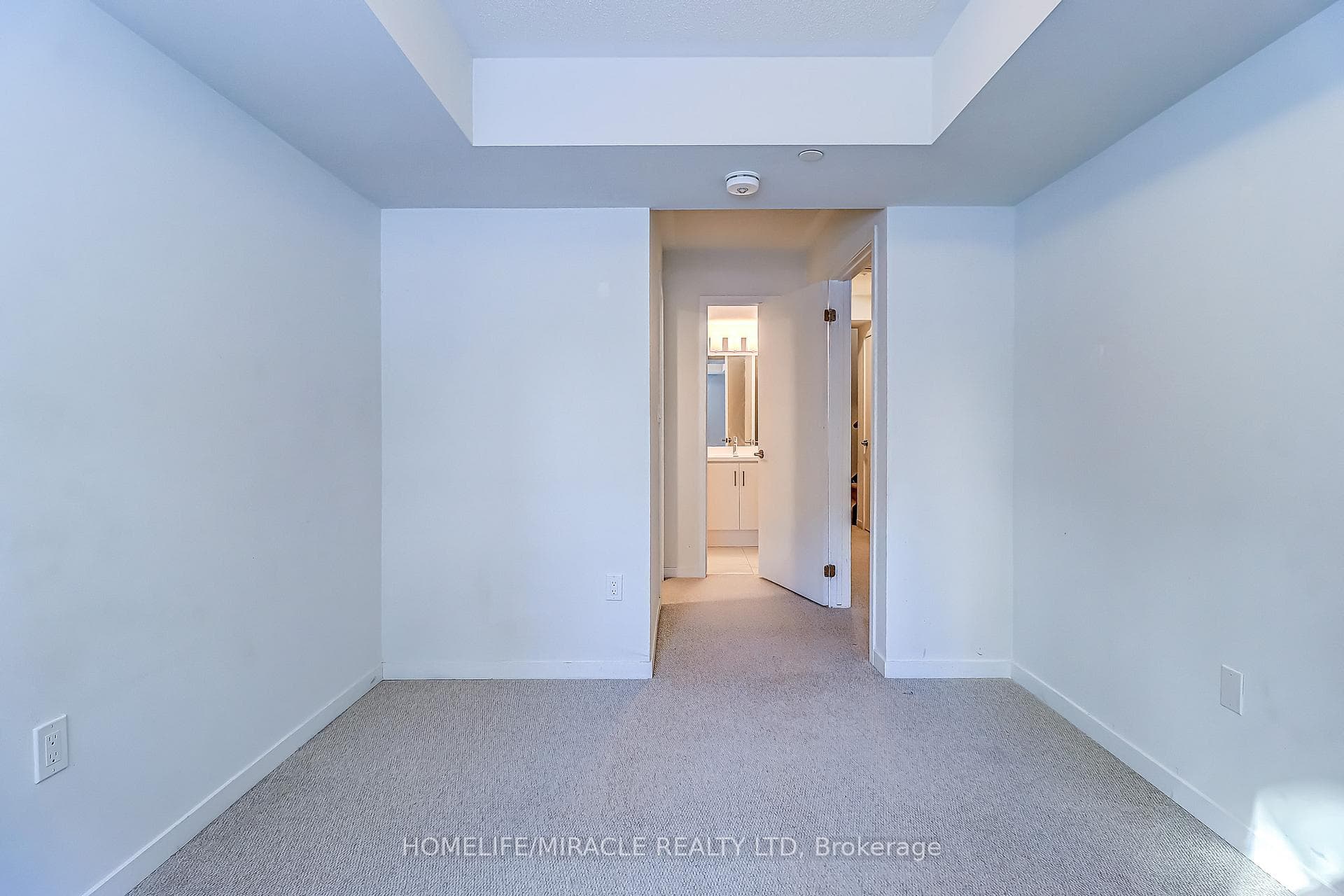 141 Honeycrisp Crescent Unit 185 photo 15