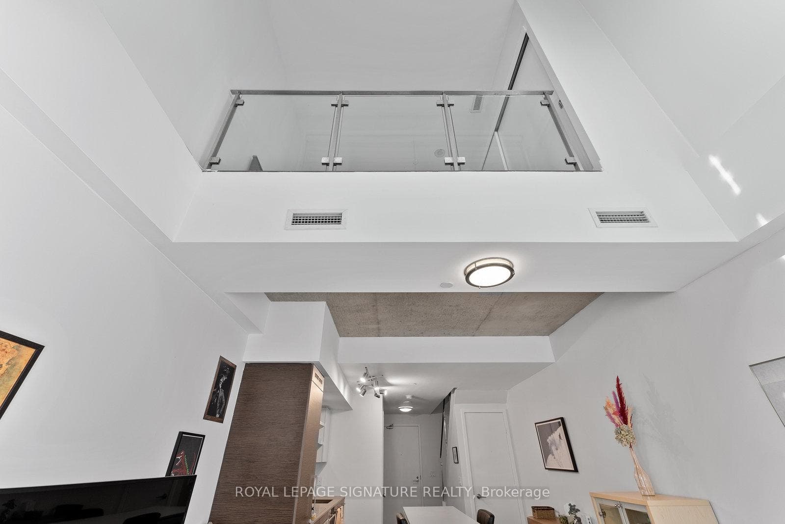 1030 King Street Unit 333 photo 17