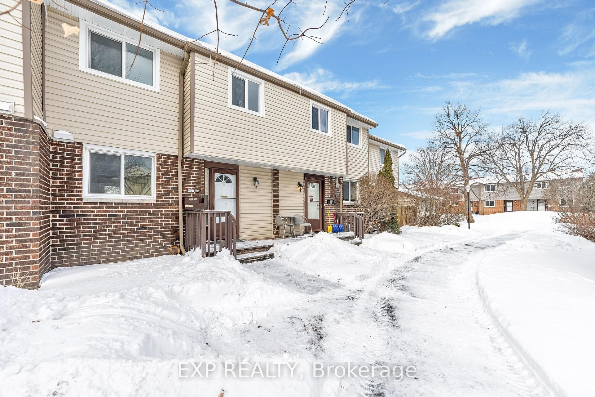 1427 Palmerston Drive Unit 205 photo 1
