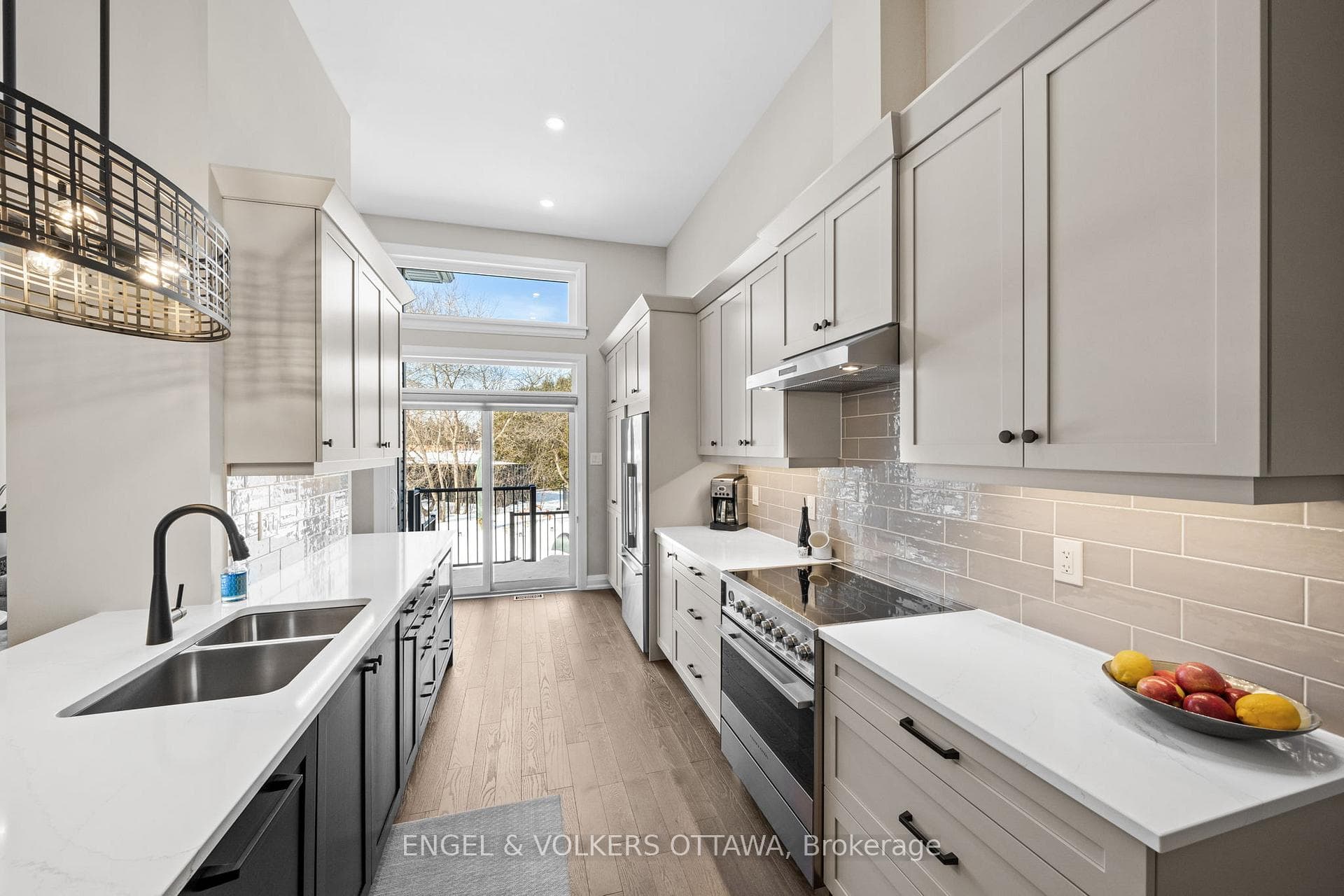 147 Blackhorse Drive photo 15