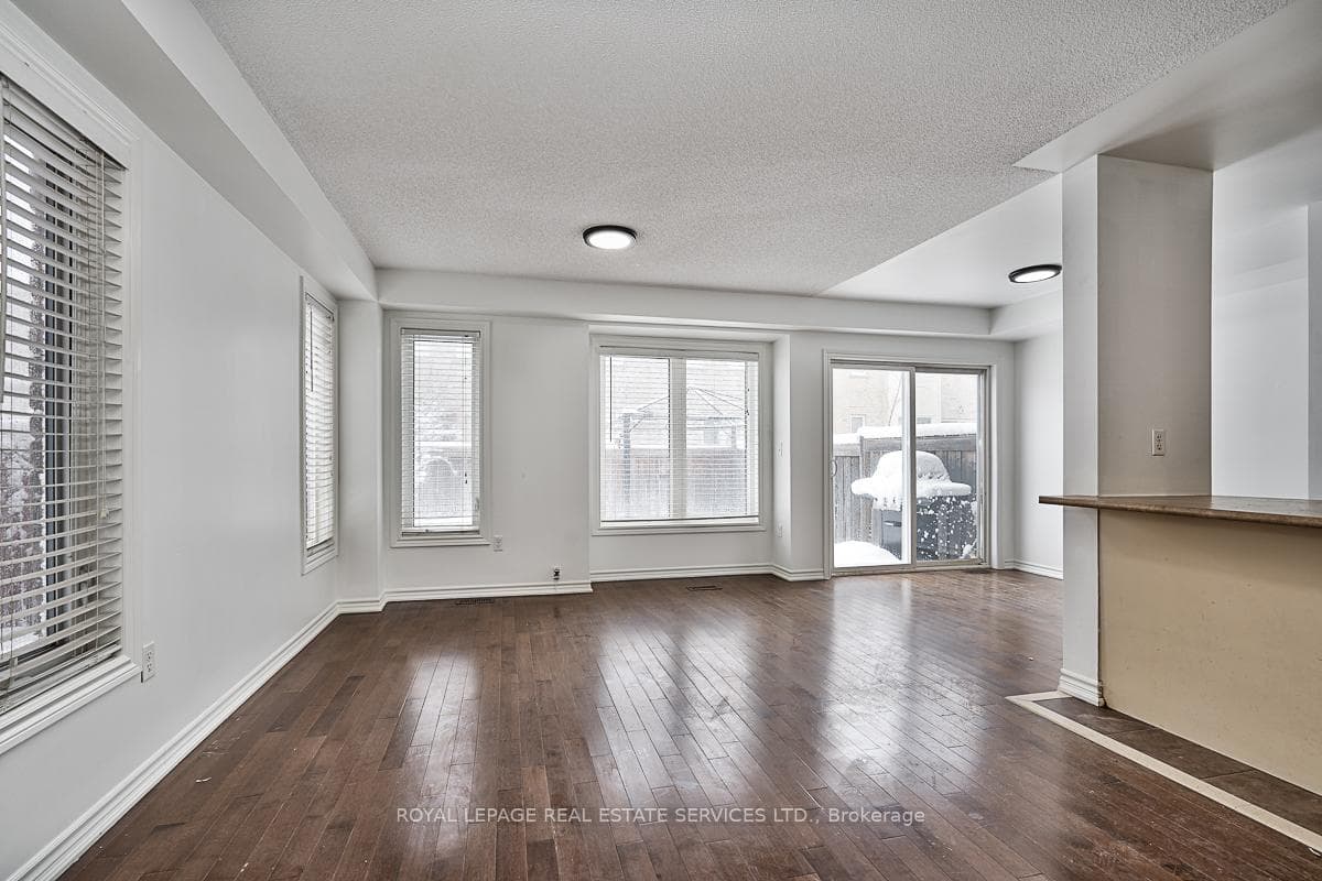 Generously Sized Living Room w/Hardwood Flooring