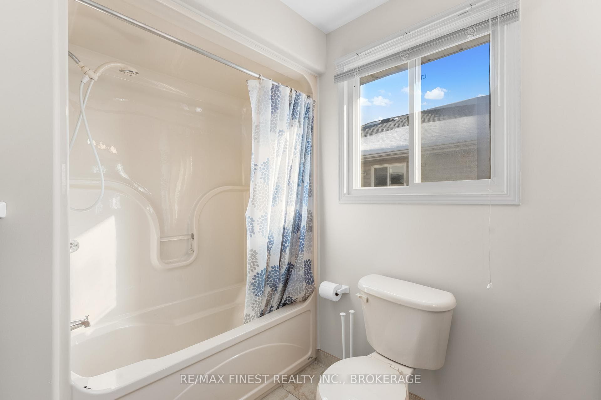 1909 Spindlewood Street photo 25