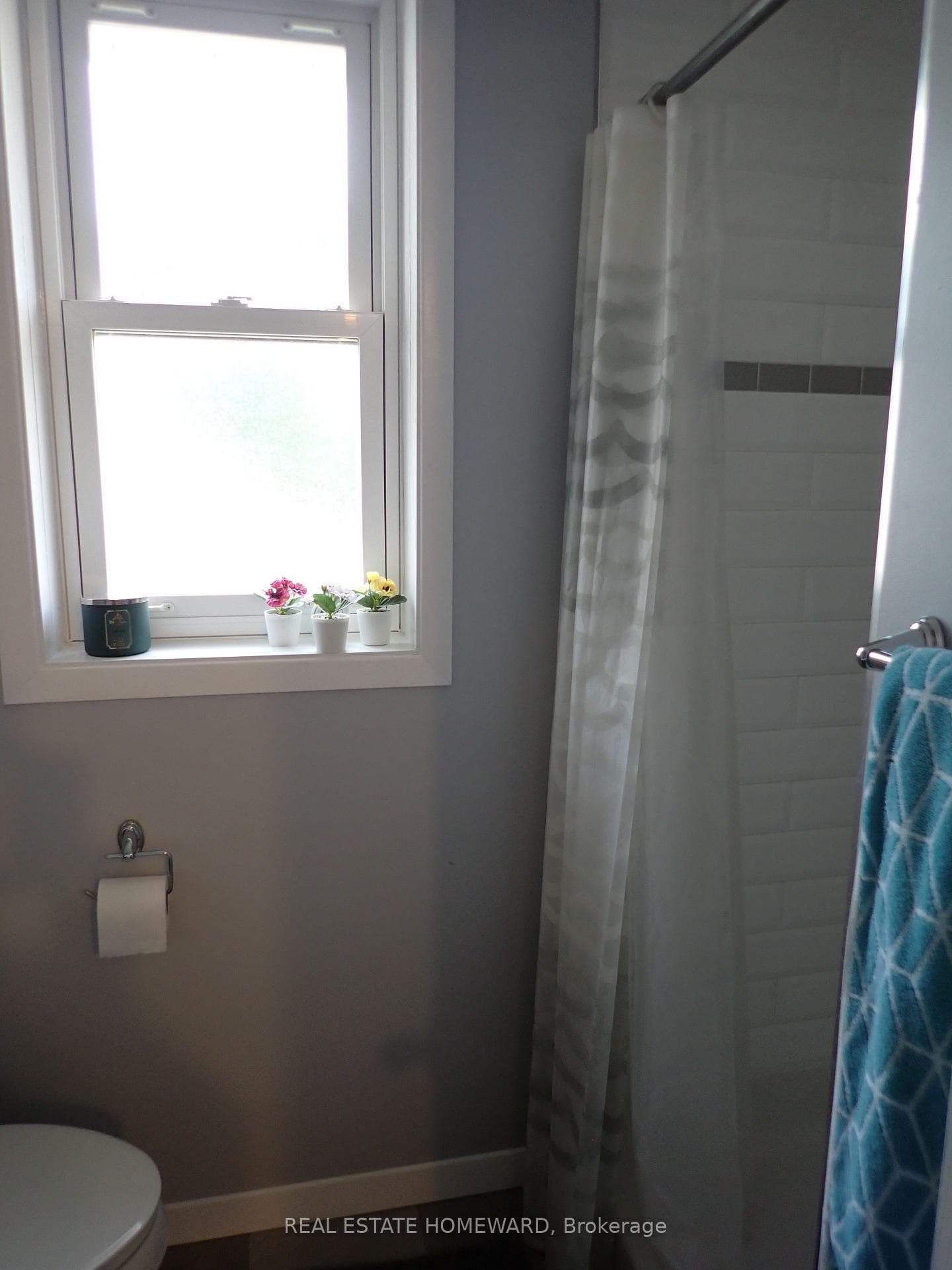56 Perivale Crescent Unit Front photo 24