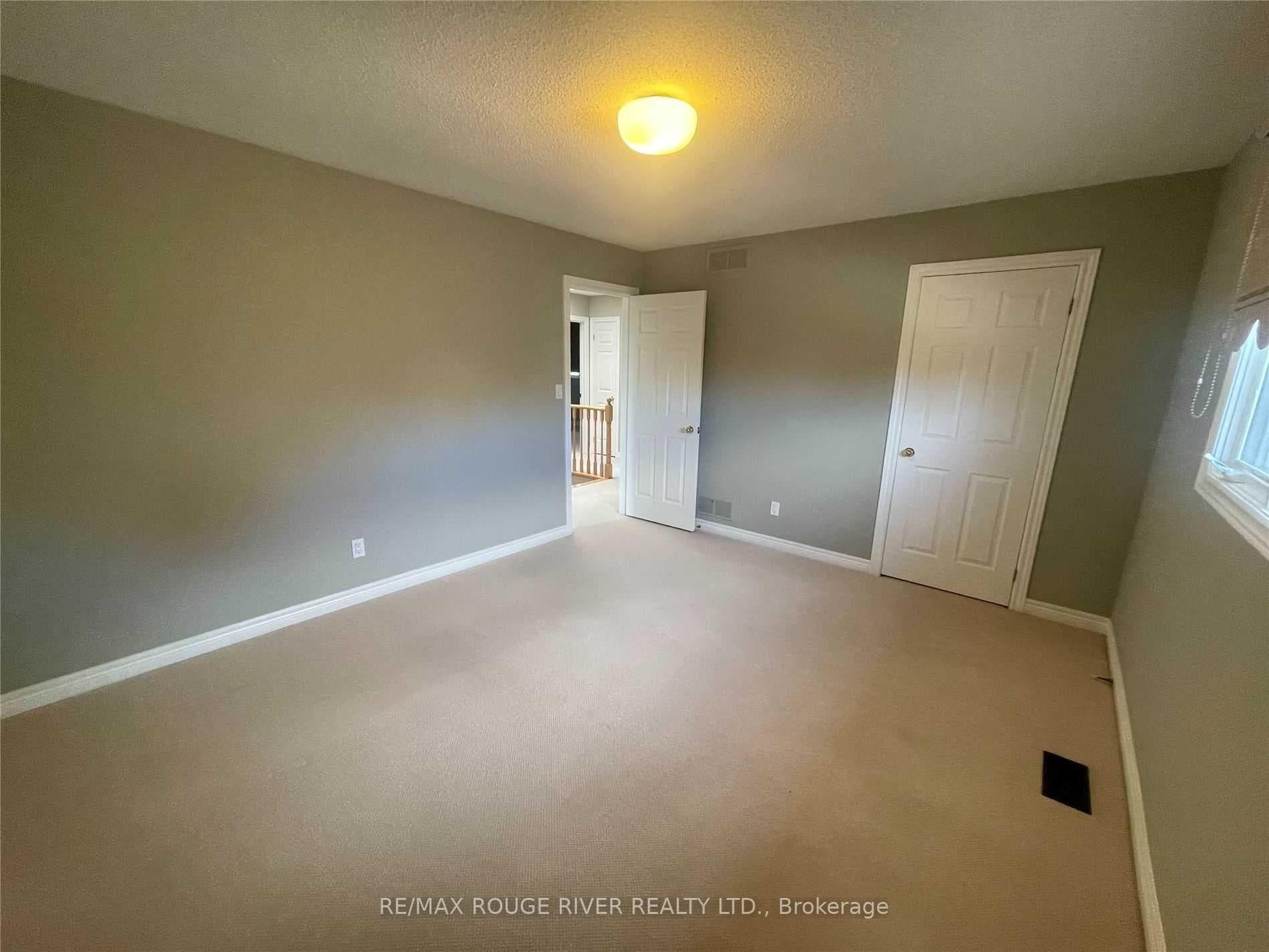 1700 Bishop Court photo 26