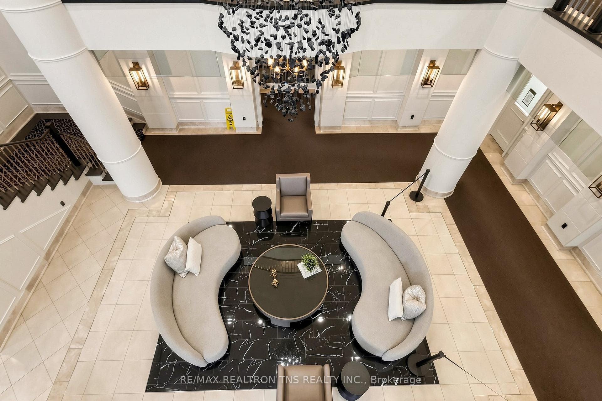 10101 Yonge Street Unit 313 photo 12