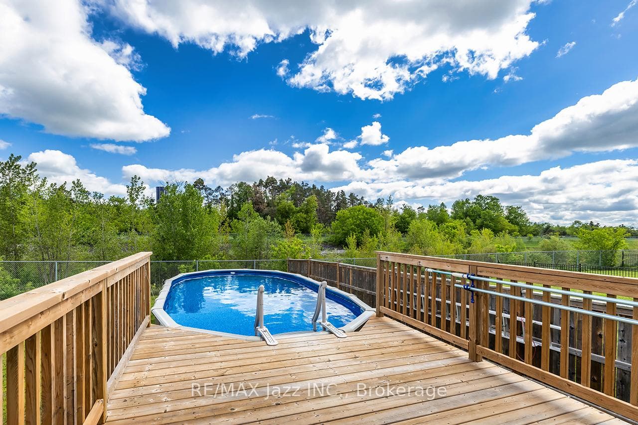 1 MILLPOND Lane photo 37