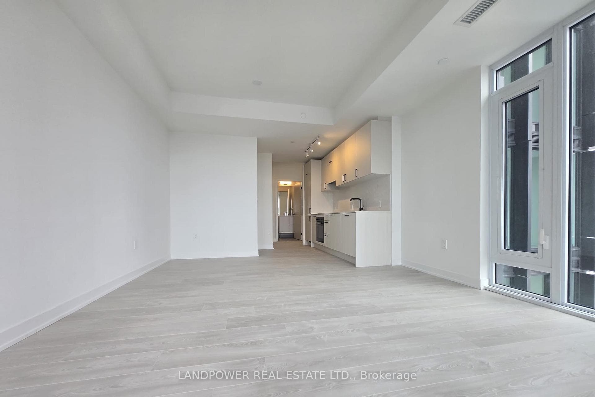 1 Quarrington Lane Unit 2402 photo 5