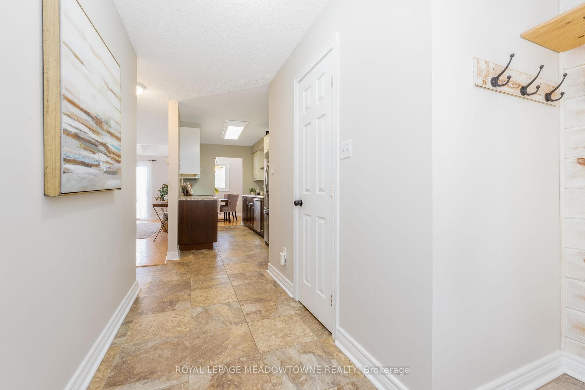 51 Lynden Circle photo 8