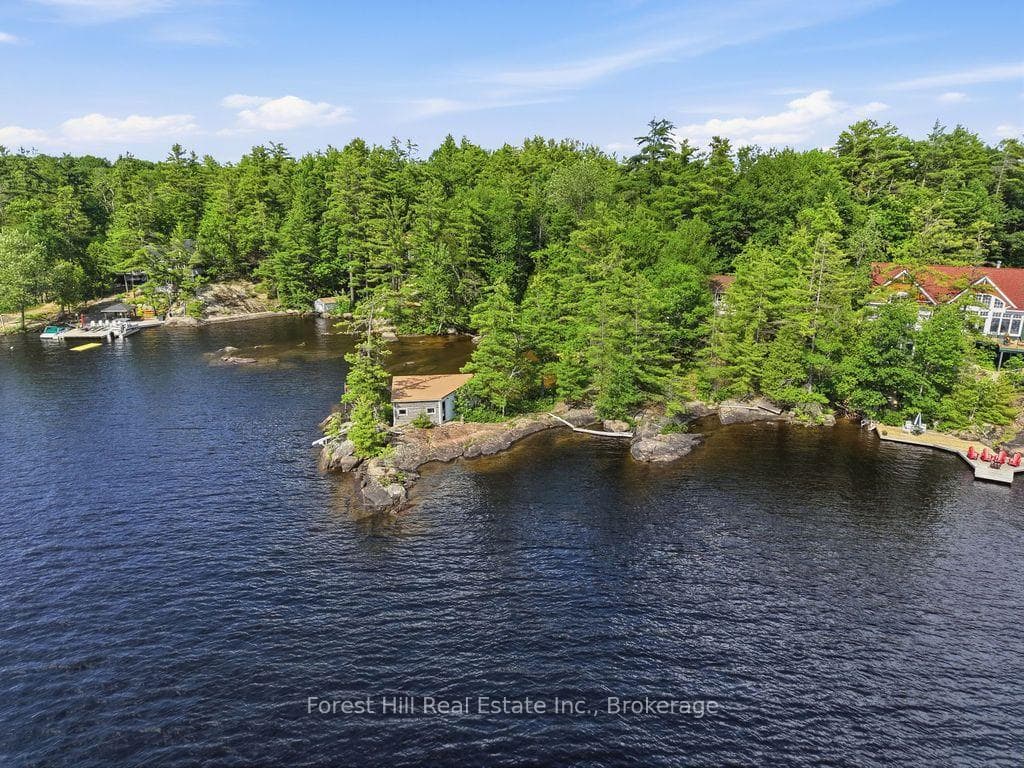 1211 Waldmere Road photo 4