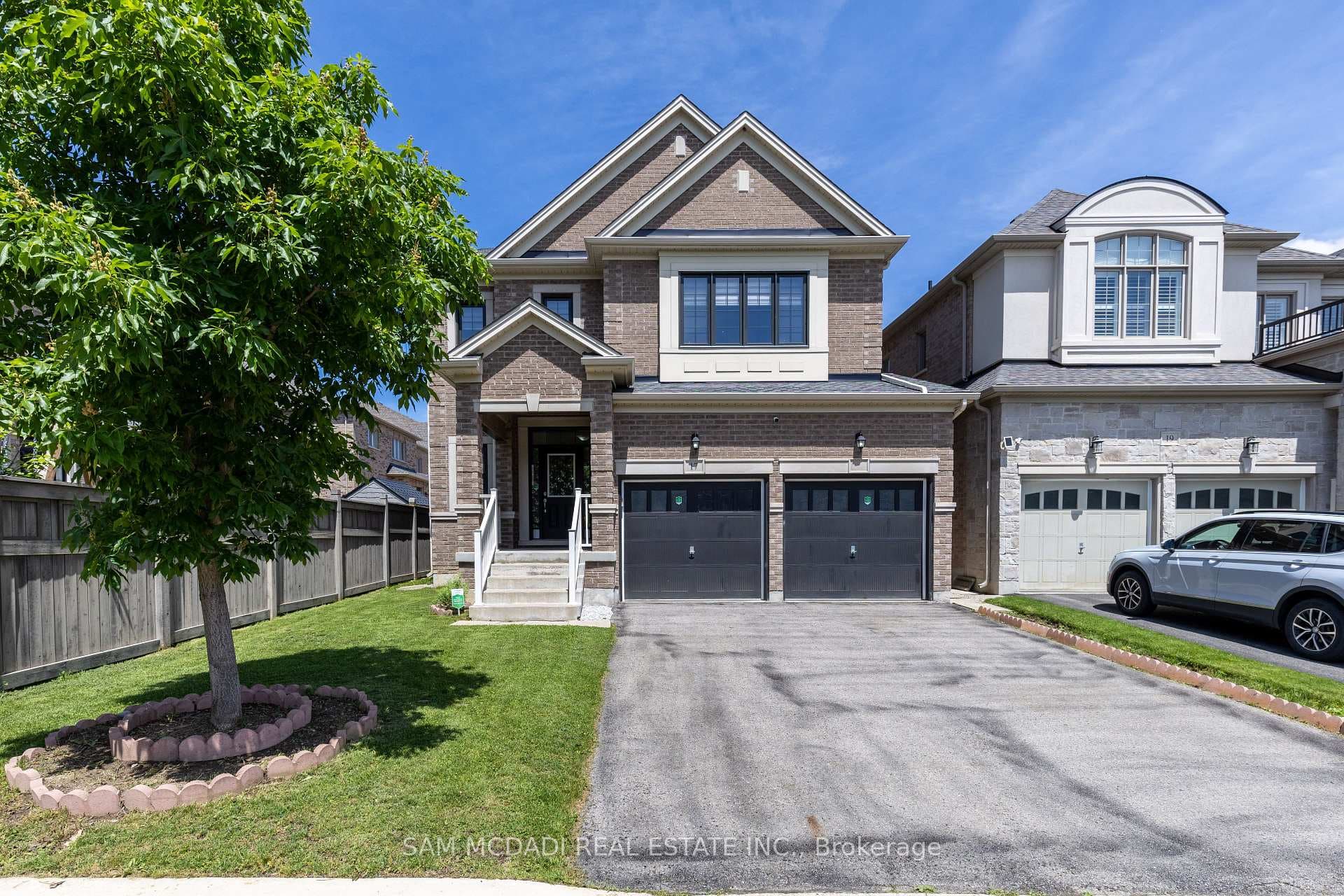 17 Mugford Crescent photo 1