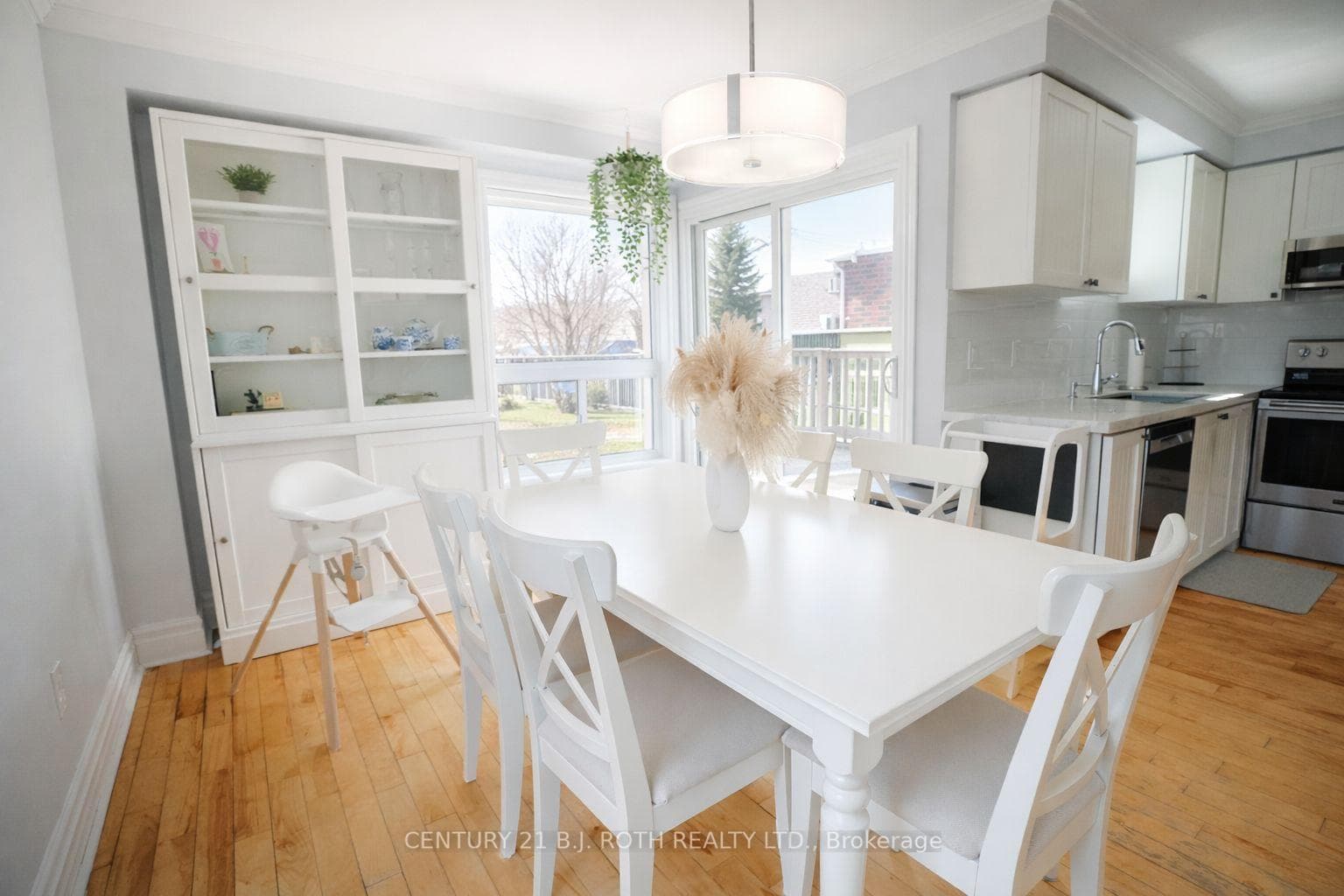 9 Laidlaw Drive photo 6