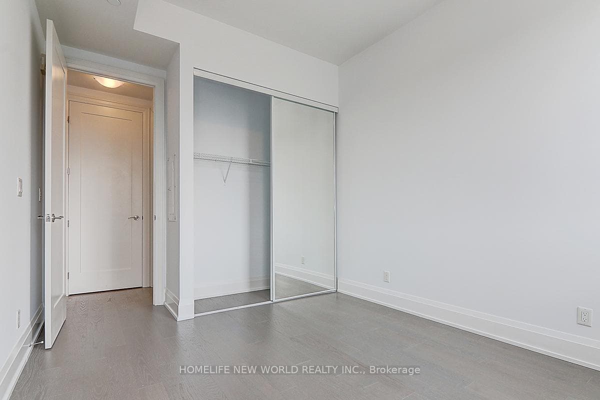 20 Fred Varley Drive Unit 340 photo 17