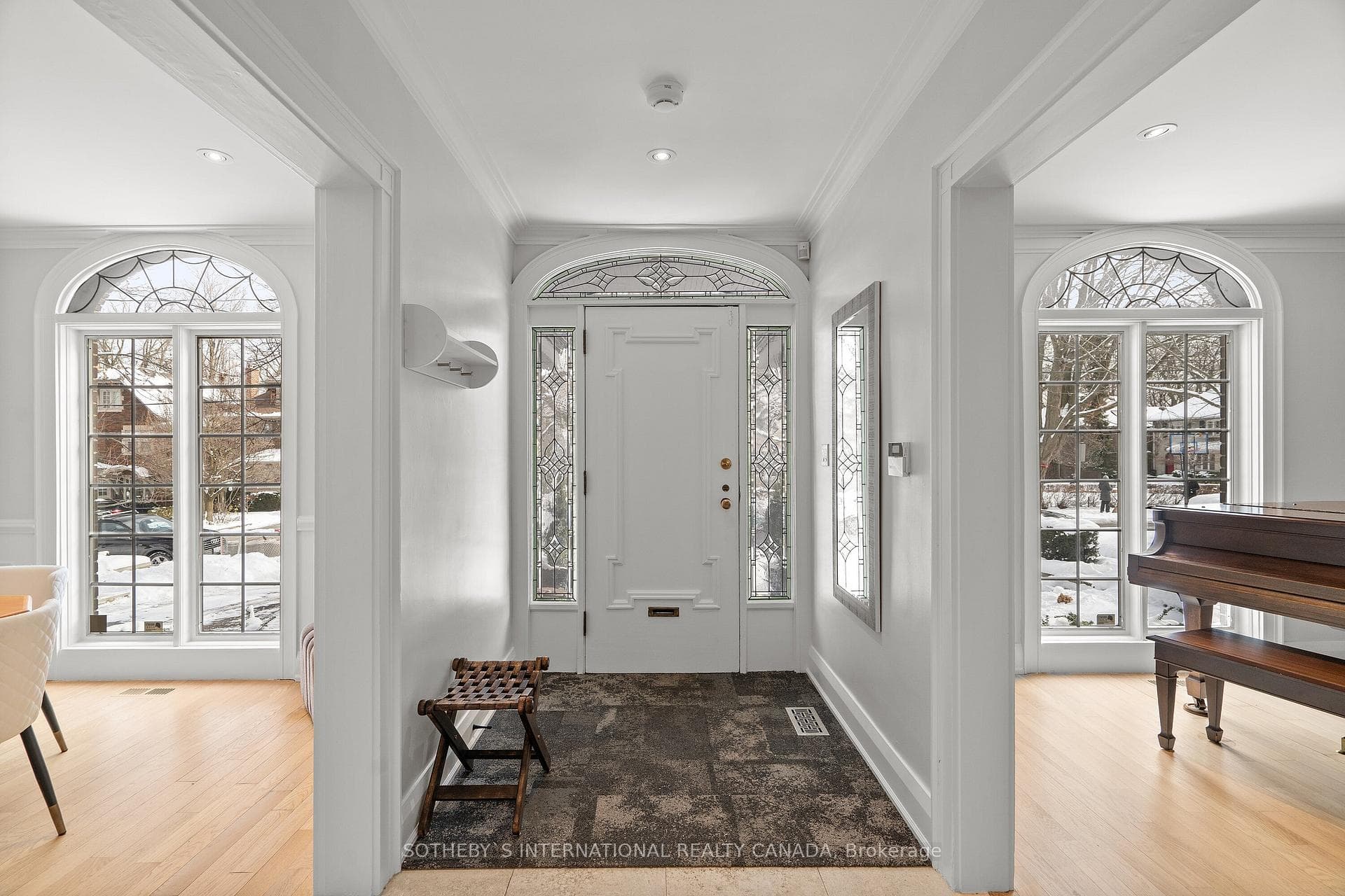 12 Harper Avenue photo 6