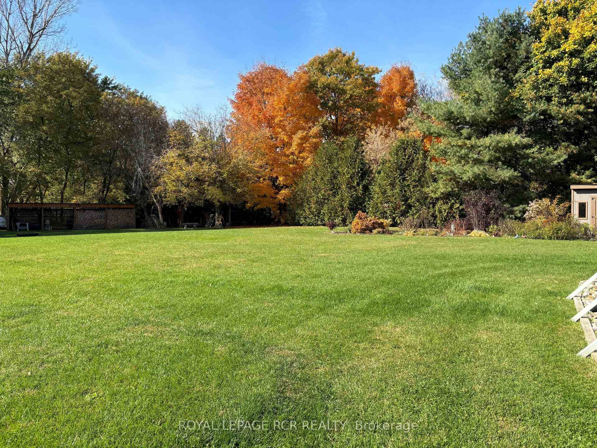 18 Maes Crescent photo 18