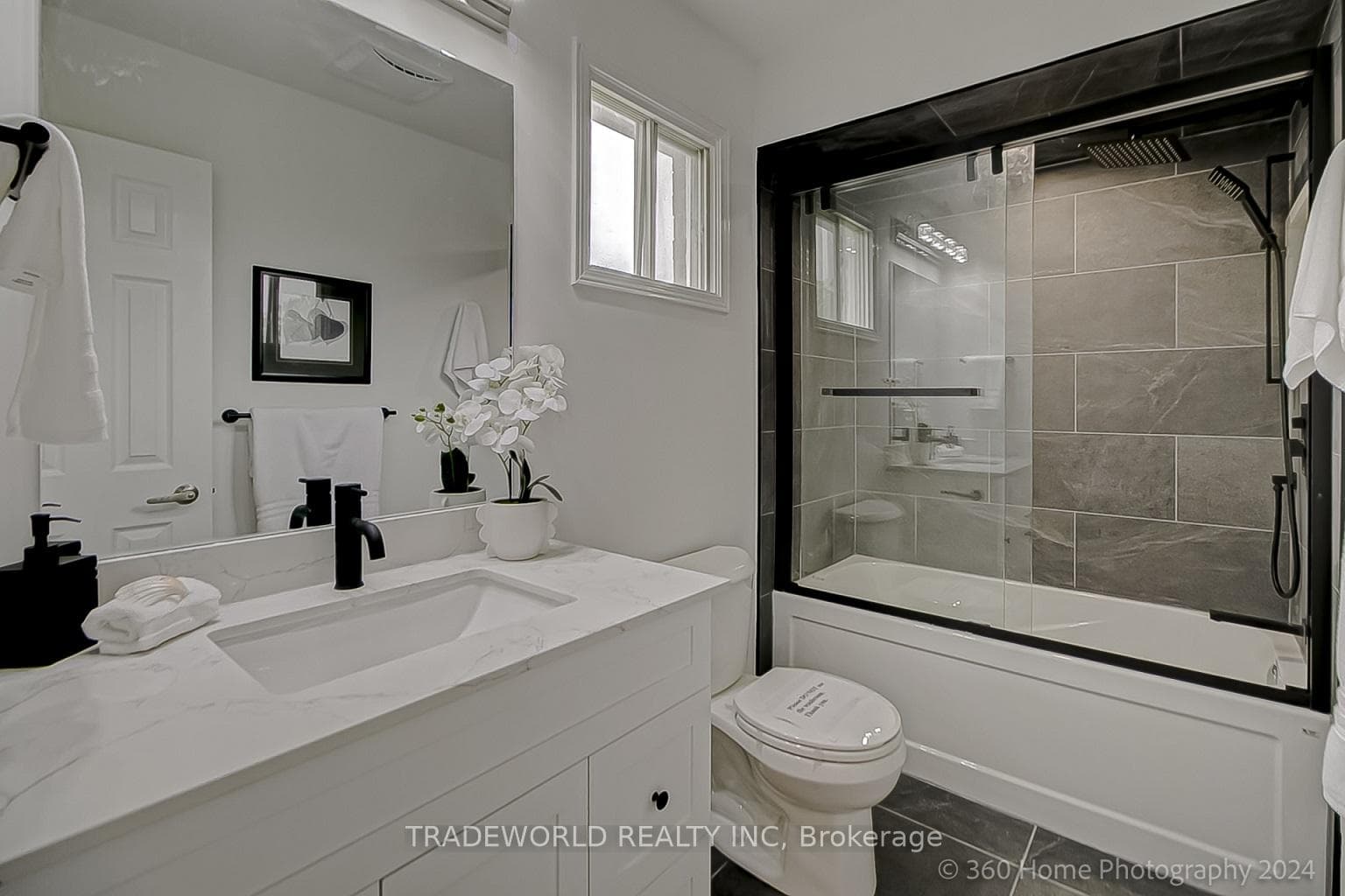 7 Fifefield Drive photo 18