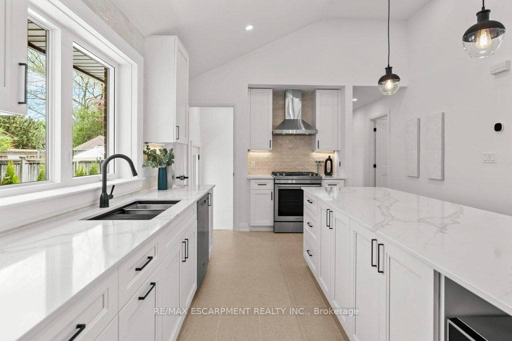 877 Condor Drive photo 15