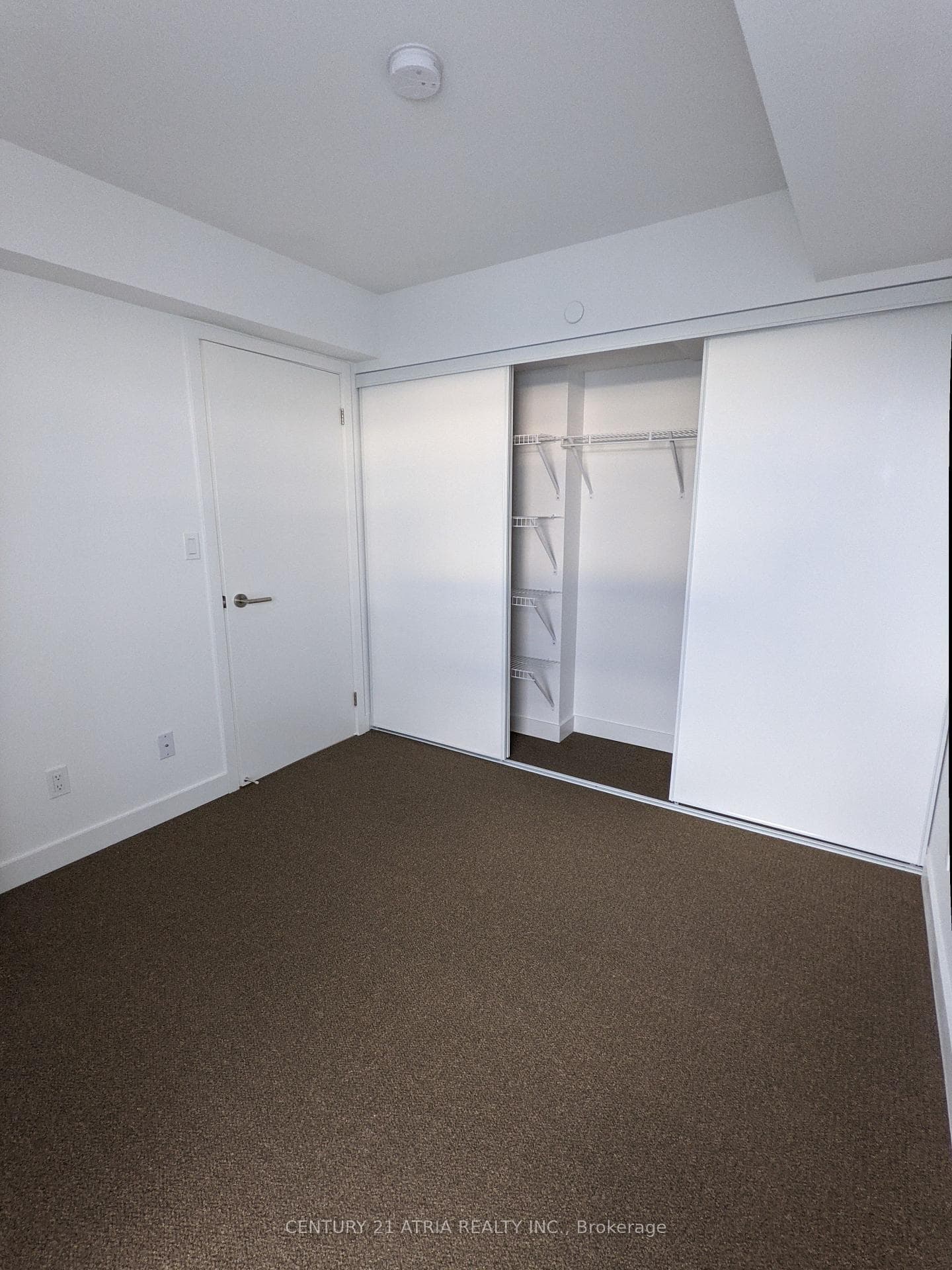 120 Varna Drive Unit 1318 photo 9