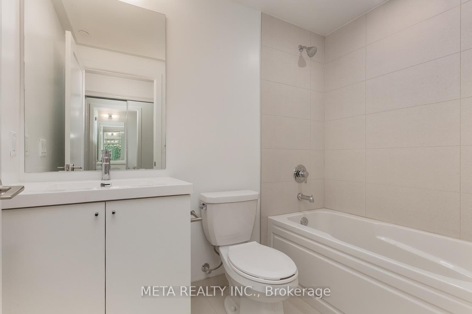 2545 Simcoe Street Unit 322 photo 11