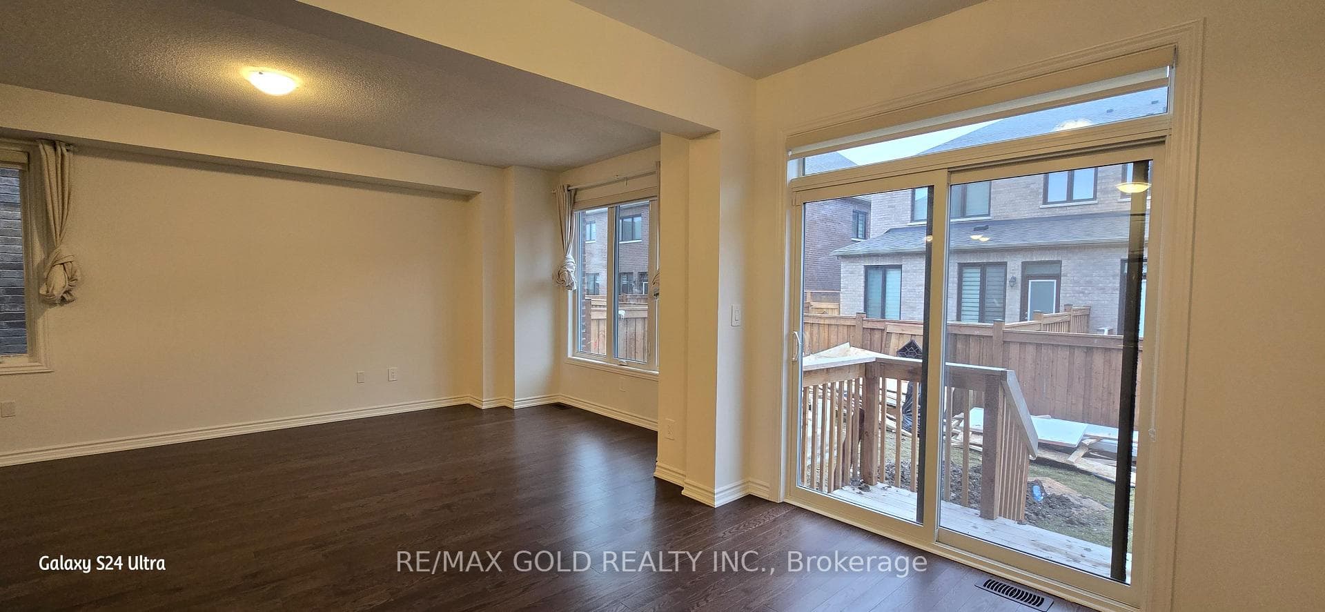 1559 Kitchen Court photo 12