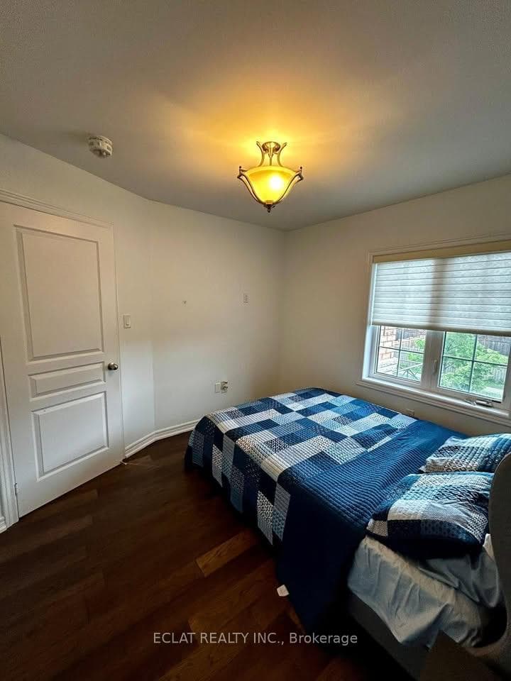 232 Kincardine Street photo 33