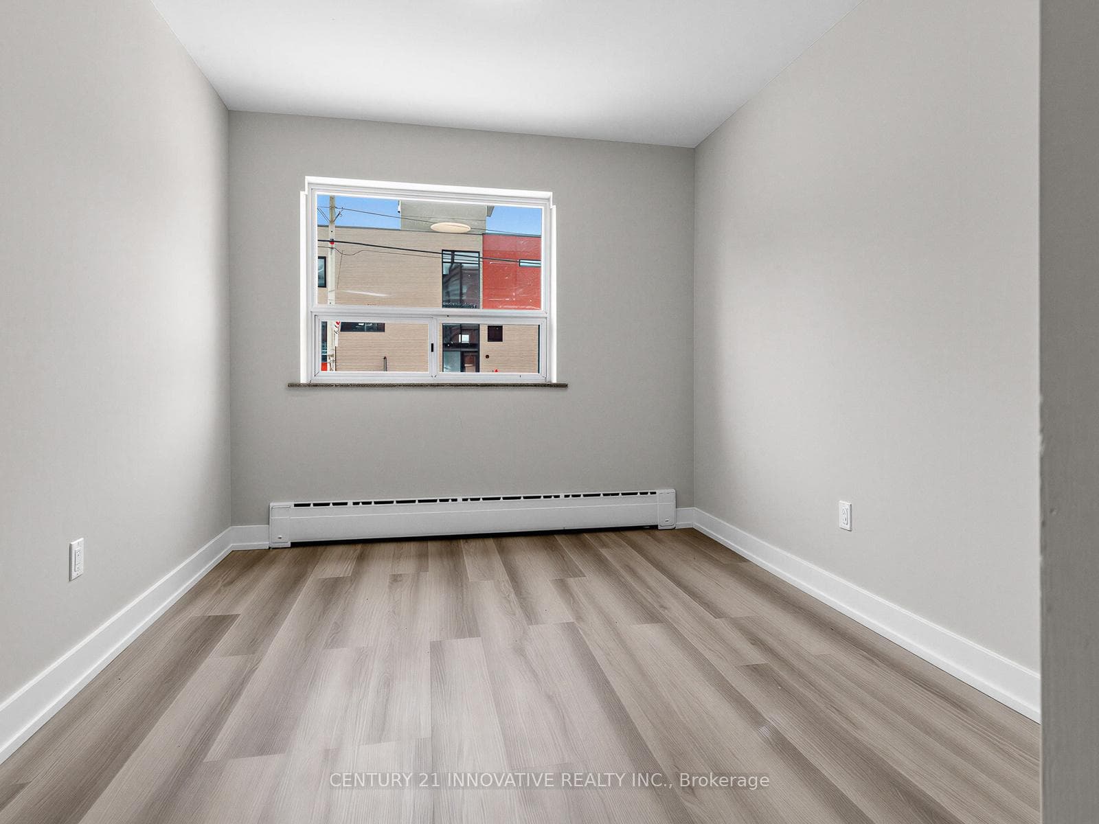 1243 Broadview Avenue Unit 2 photo 6