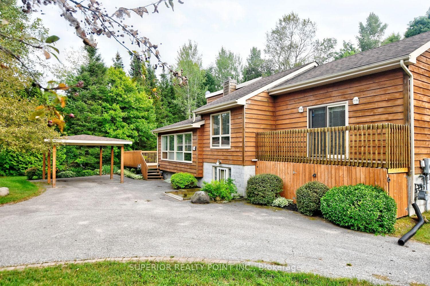 34 Bridlewood Crescent photo 1