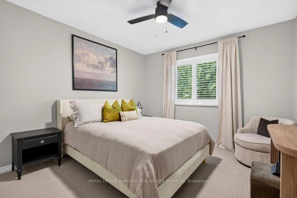 2354 Marine Drive photo 28