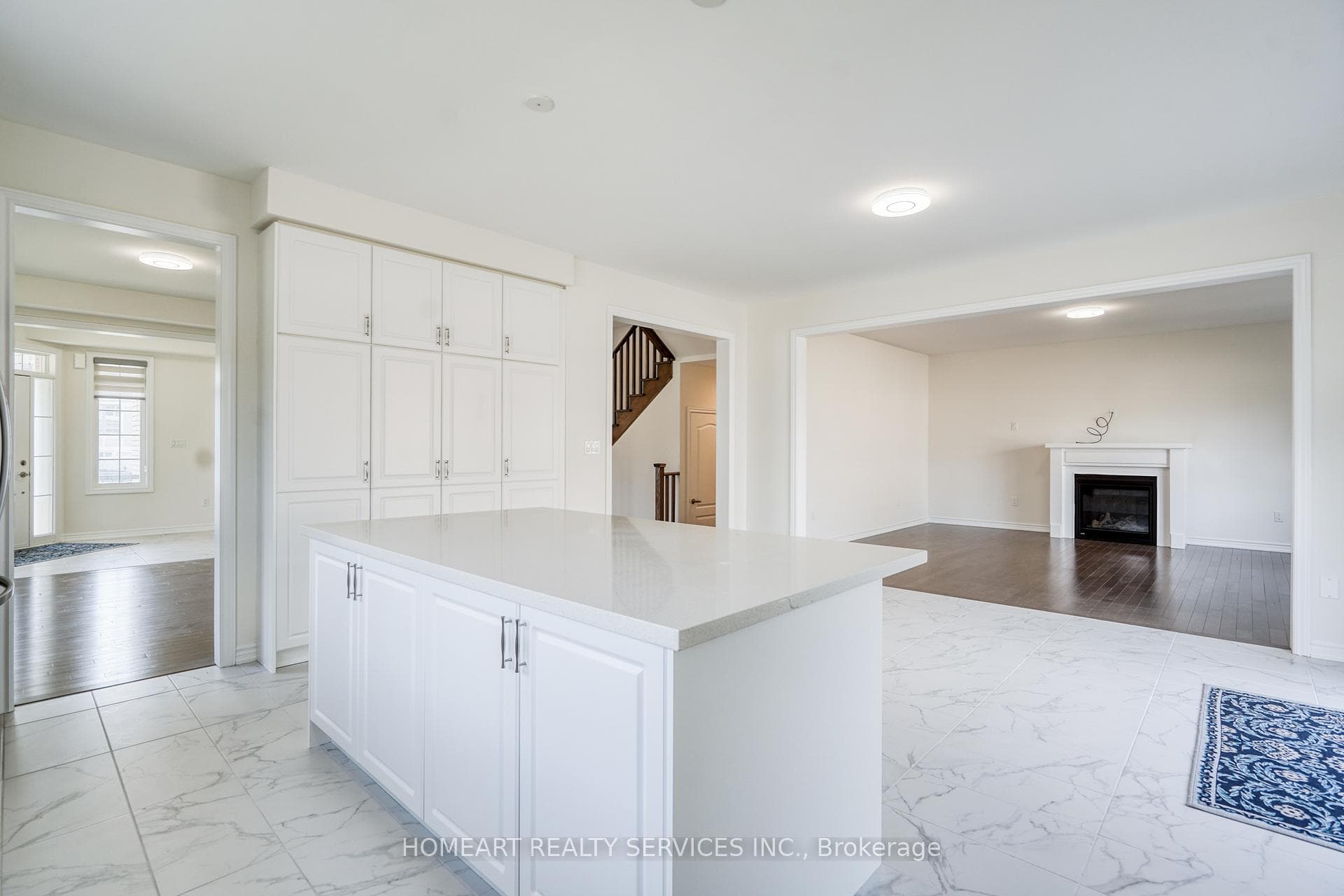 1 Connell Drive photo 10