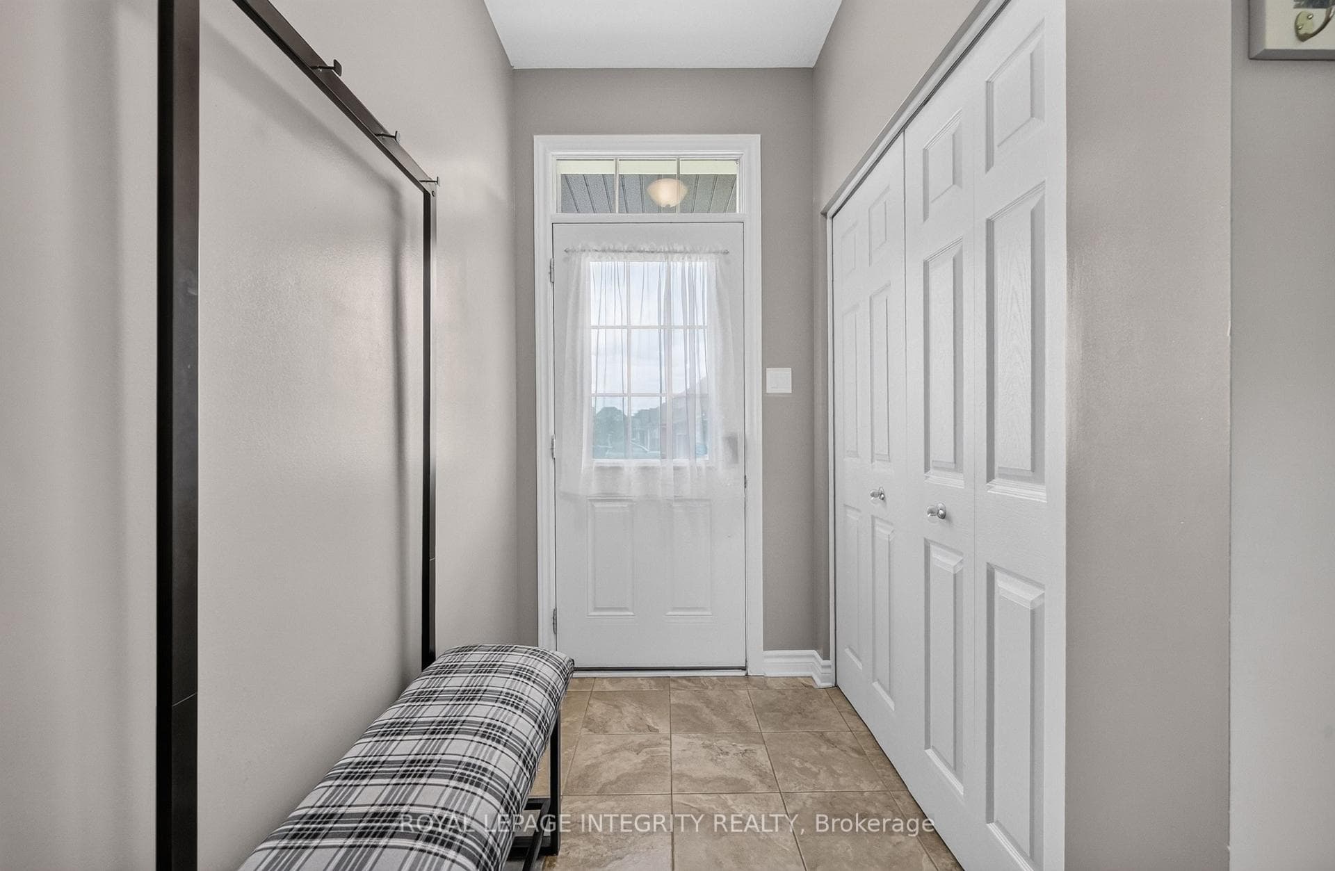 129 Dorina Sarazin Crescent photo 6