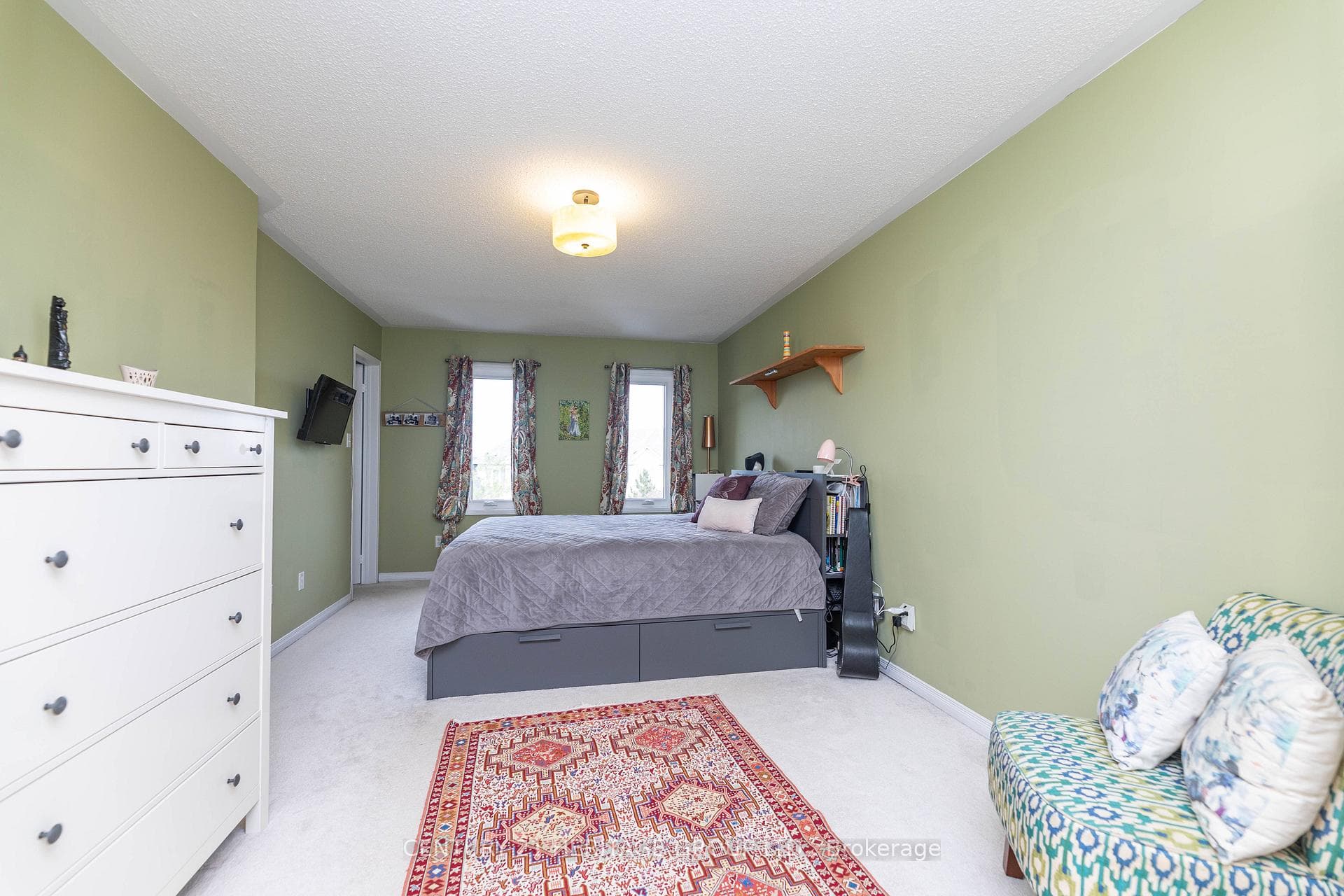 Main bedroom