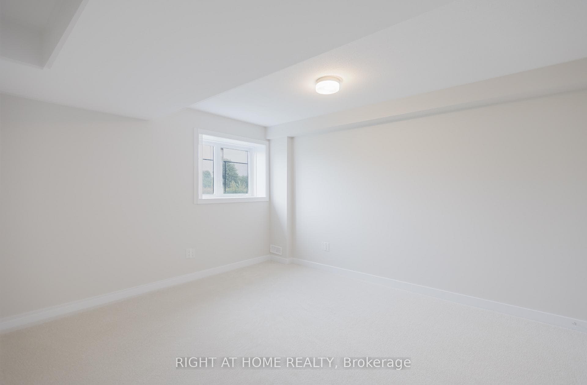 2046 Postilion Street photo 37