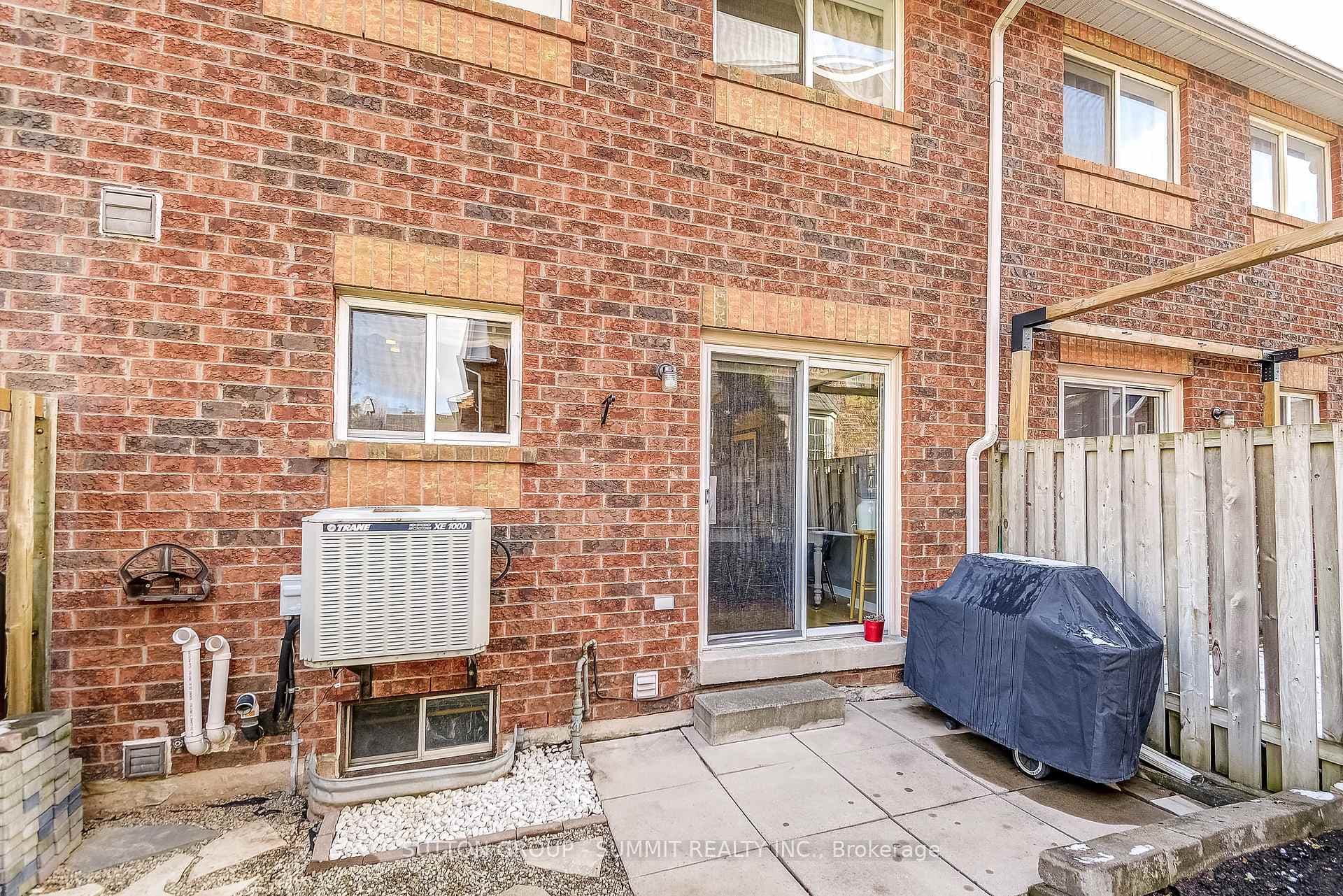 1425 Abbeywood Drive Unit 10 photo 42