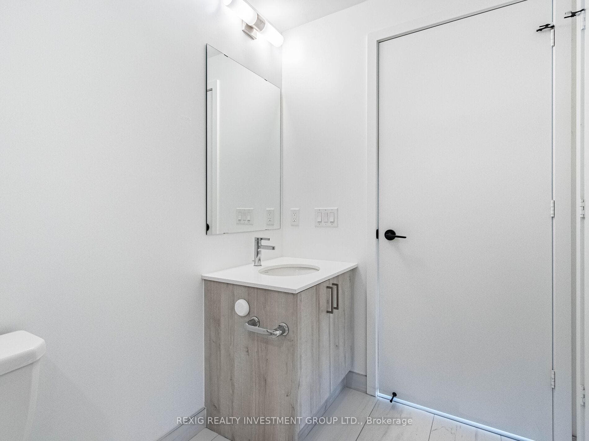 60 George Butchart Drive Unit 409 photo 19