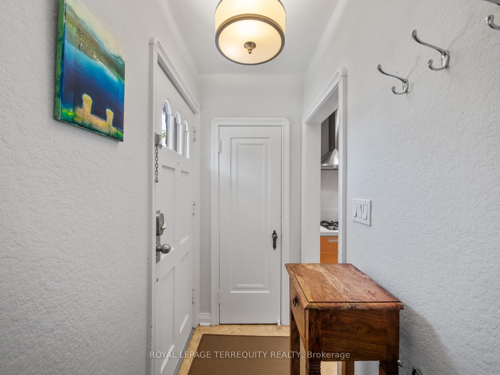 53 Glenroy Avenue photo 4