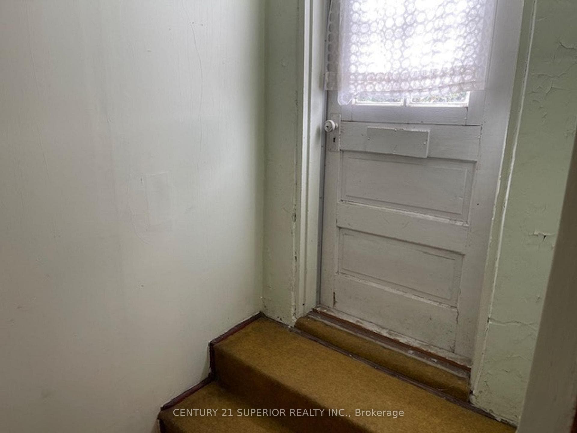 52 Dixon Street photo 30