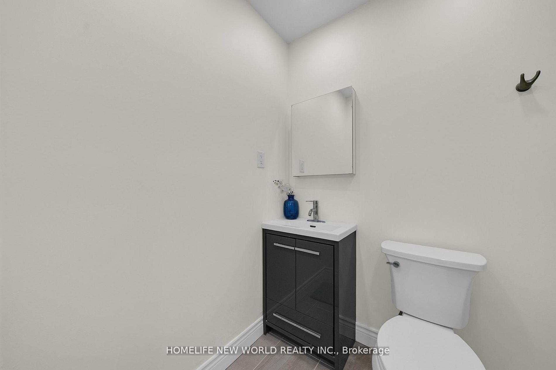 38 Springfair Avenue photo 16