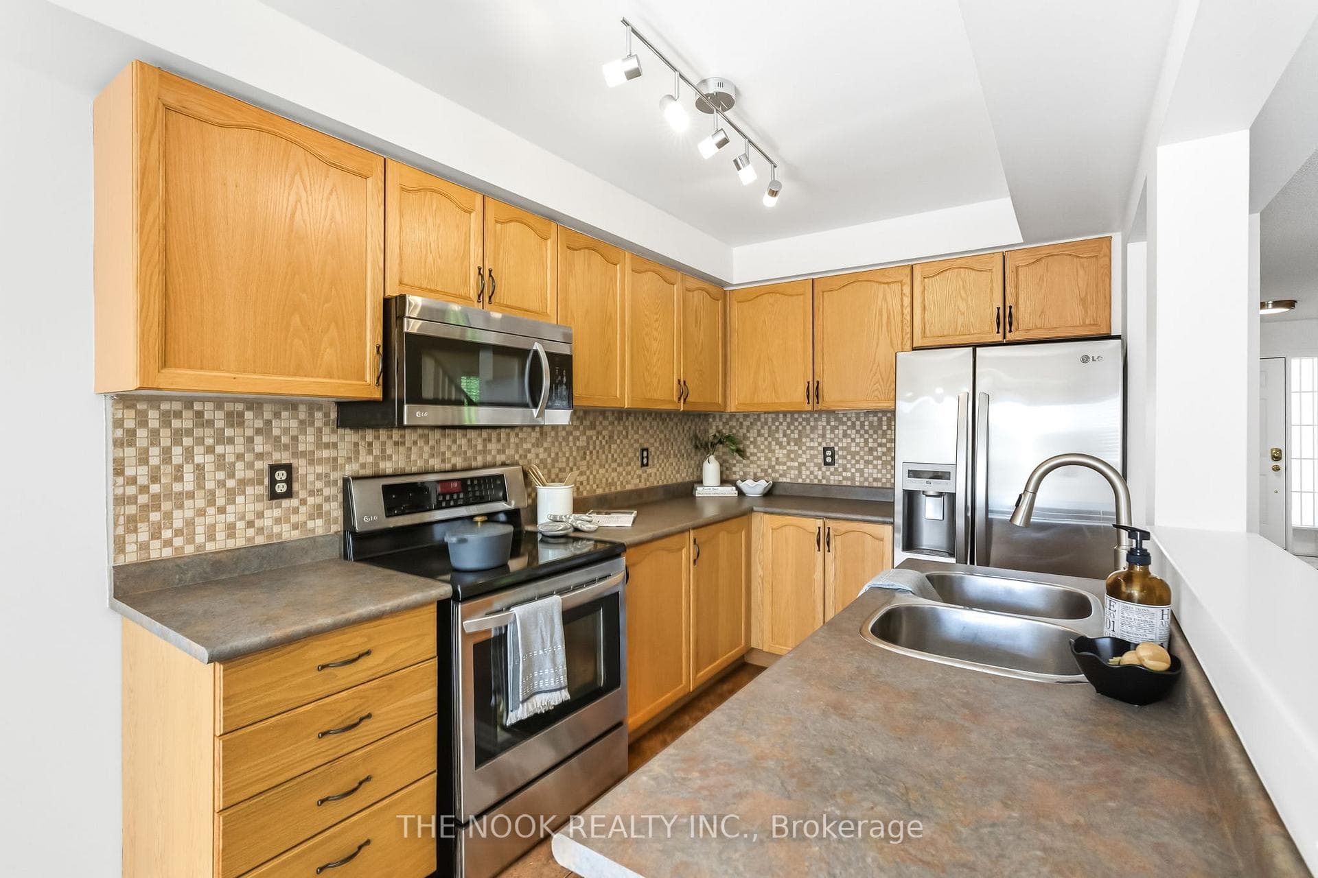 16 Somerscales Drive photo 15