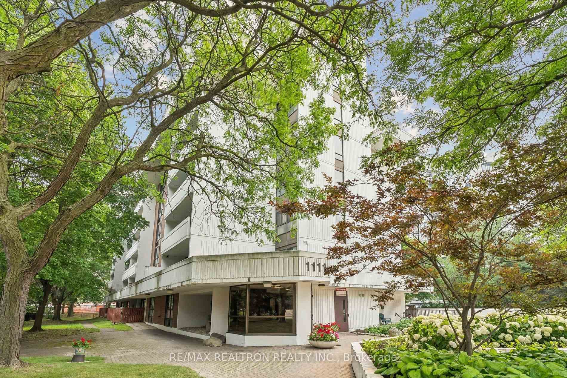 1111 Steeles Avenue Unit 307 photo 1