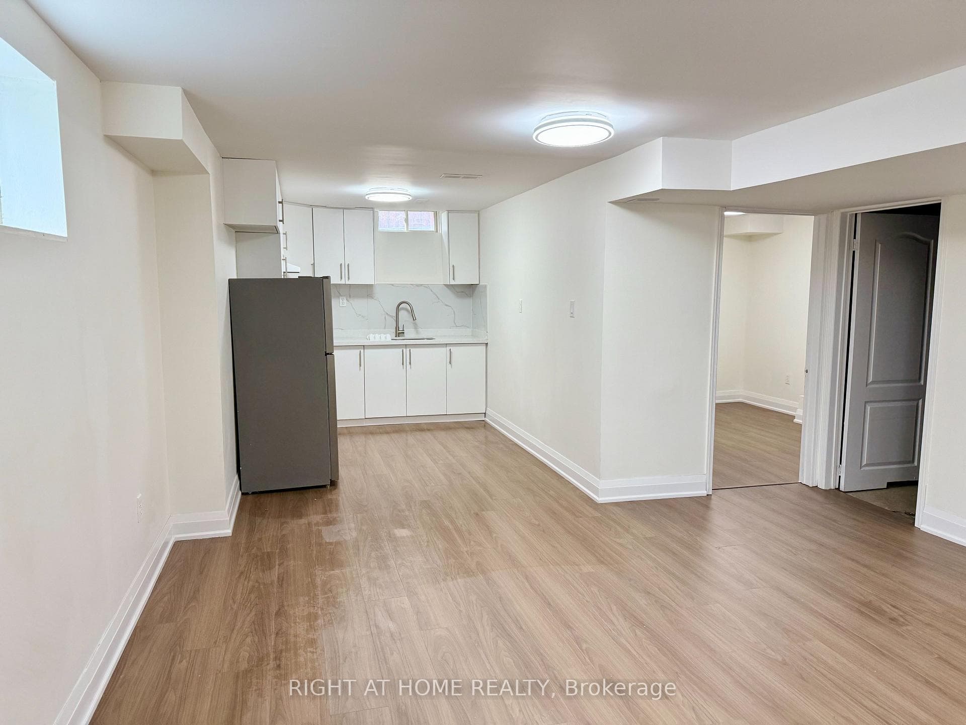32 Hocken Court photo 23