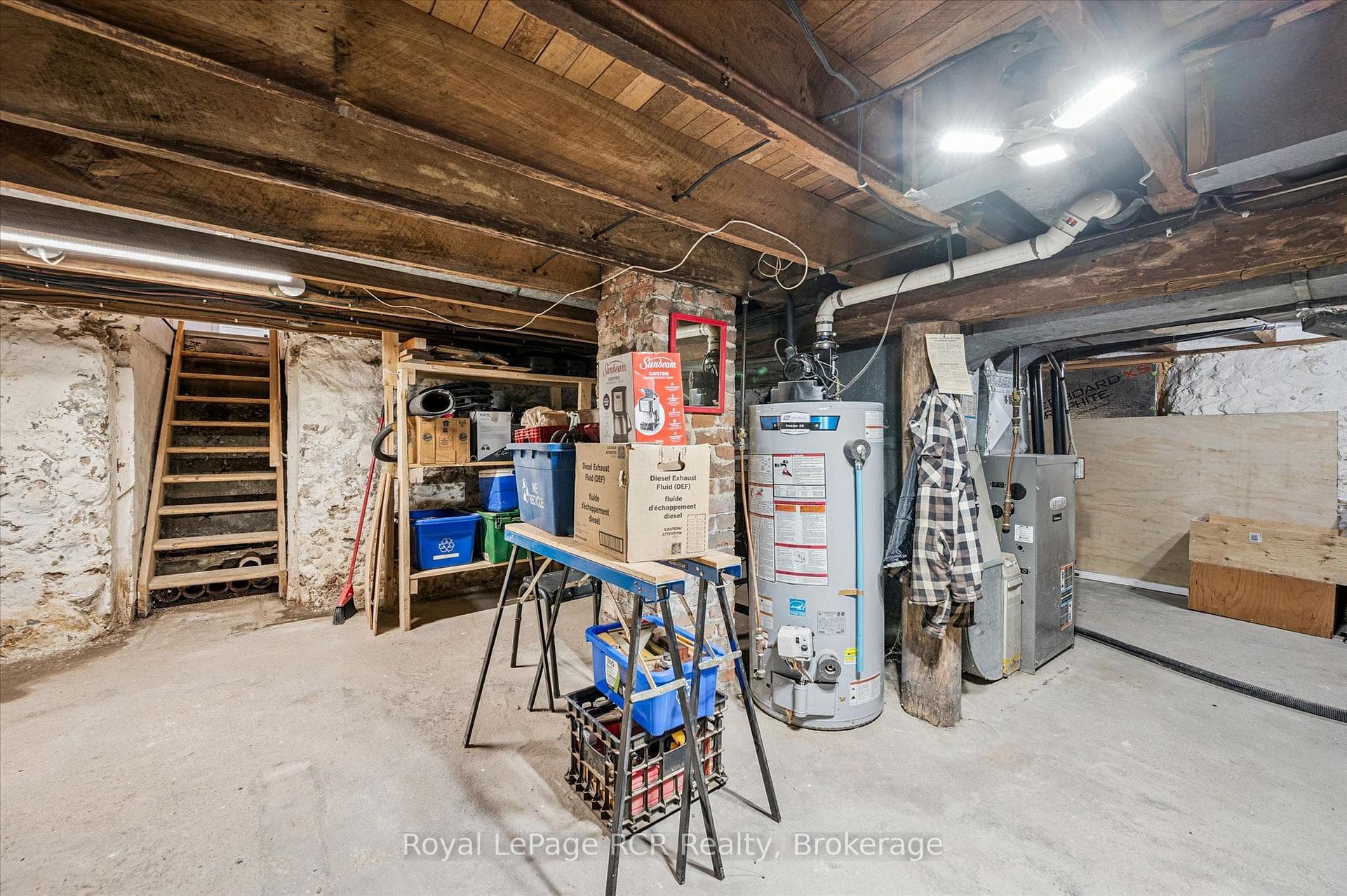 160 Murphy Street photo 29