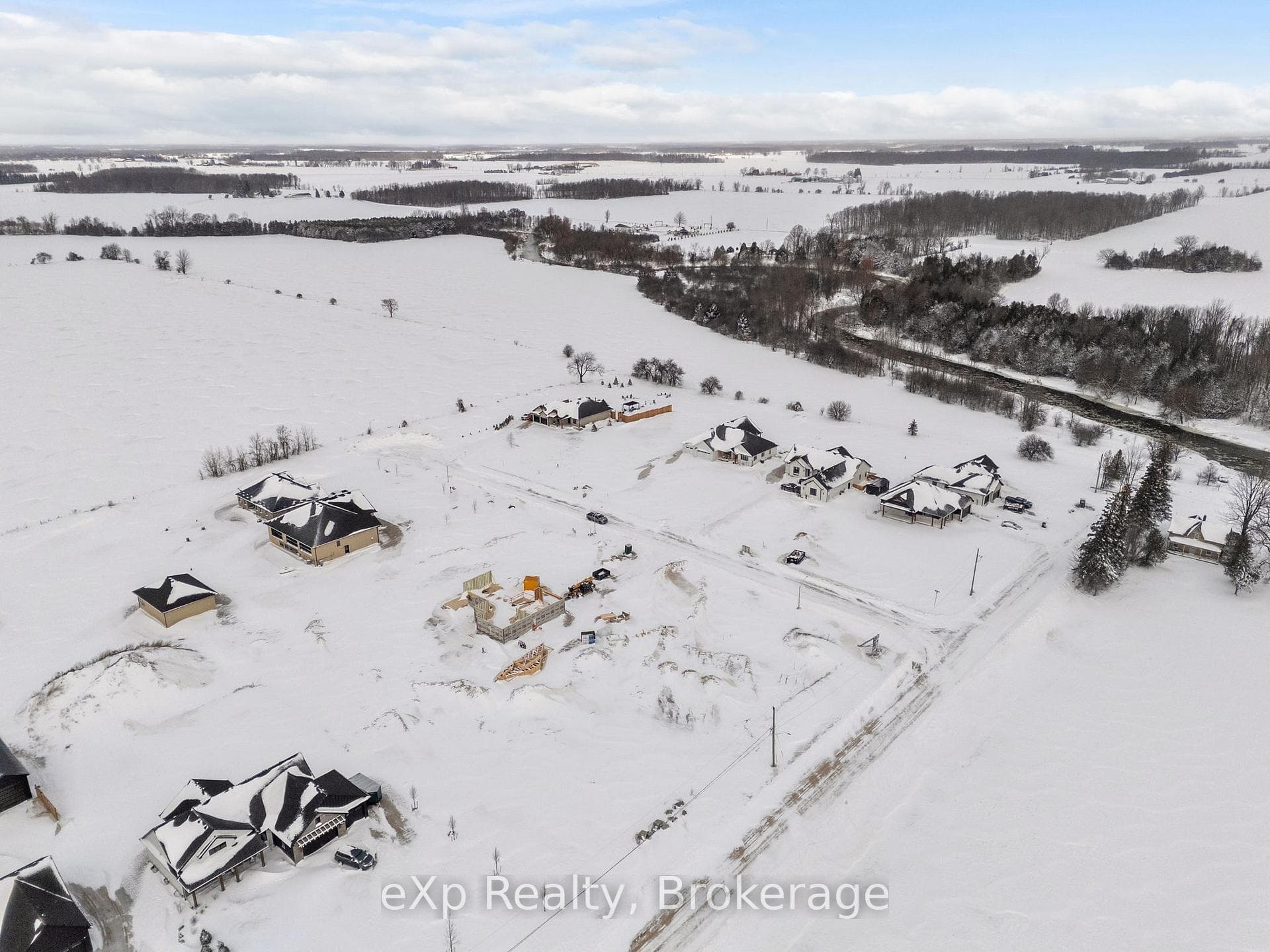 43712 ADELAIDE Street photo 13