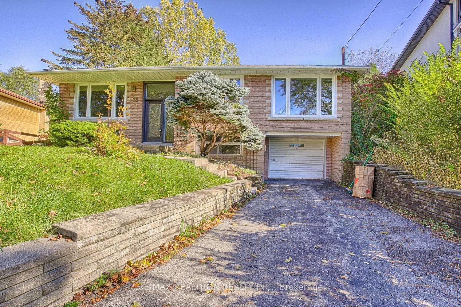 23 Chase Road photo 2
