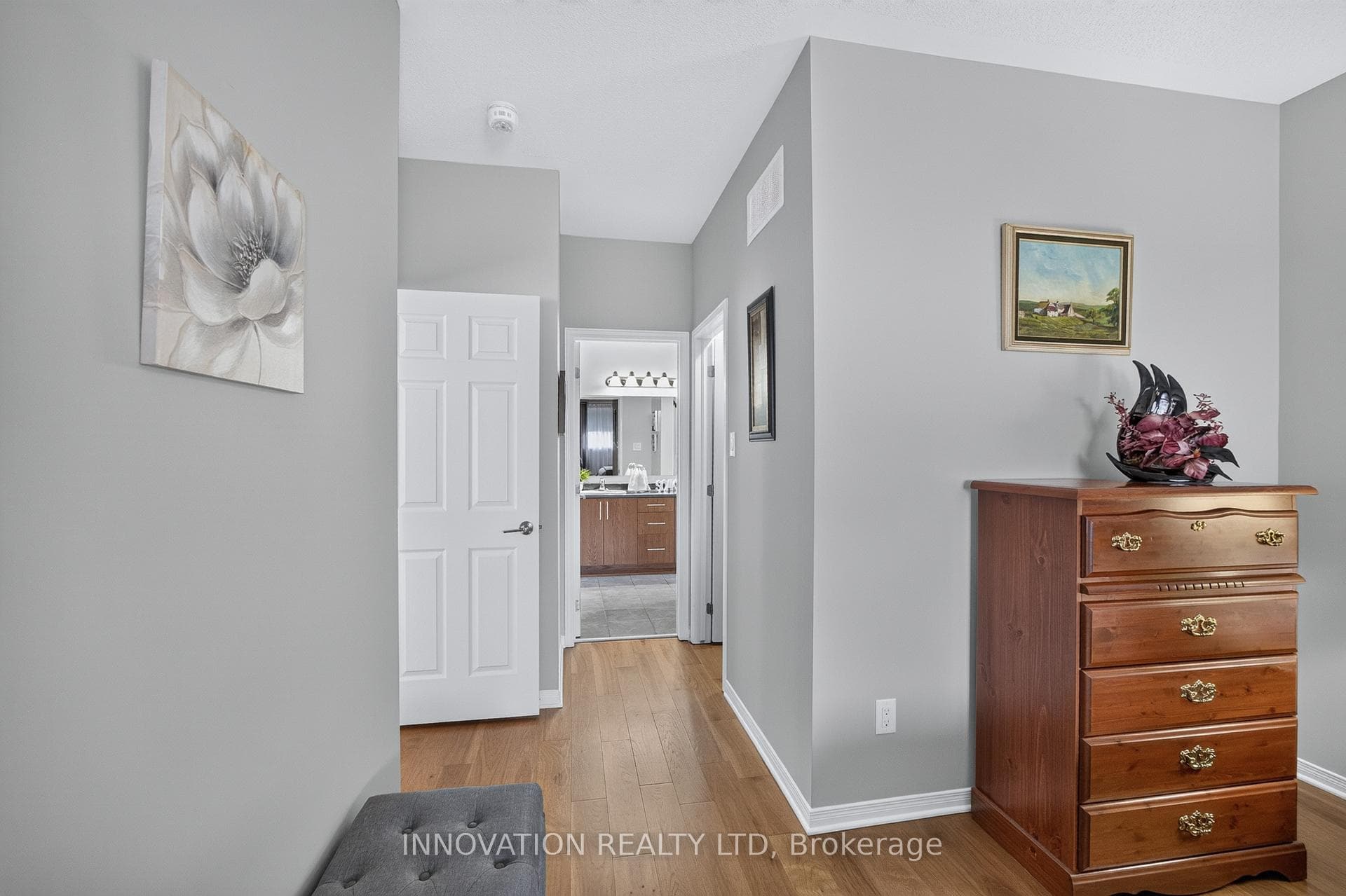 249 Edey Street photo 32