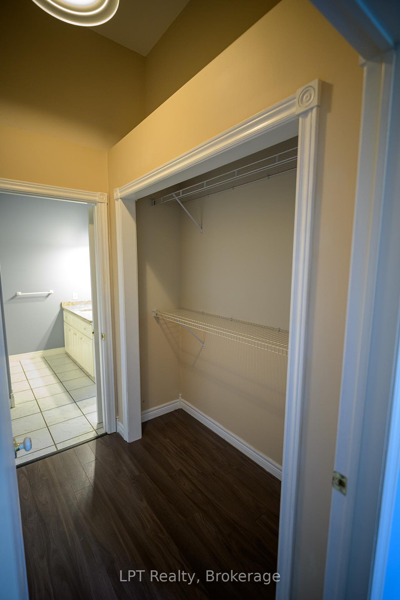 317 Queen Street Unit 304 photo 14